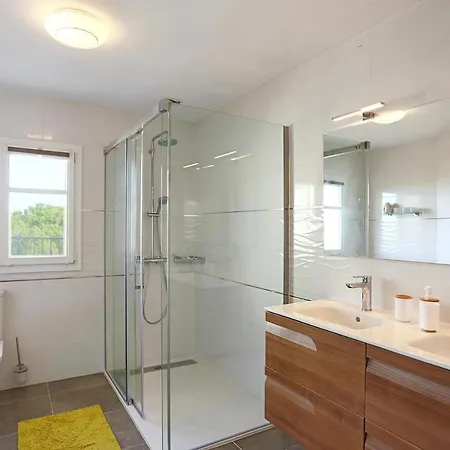 Homestay Villa Estrella - Costa Brava Calella Buitenkant foto