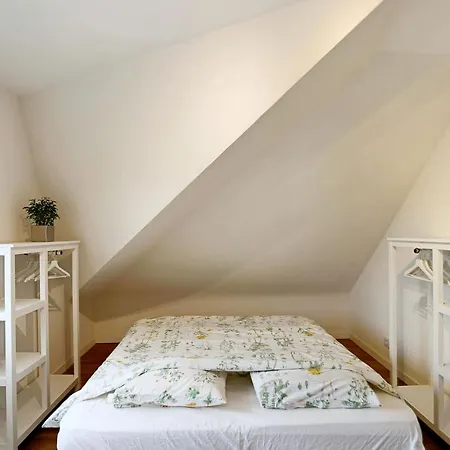 Homestay Villa Estrella - Costa Brava Calella Buitenkant foto