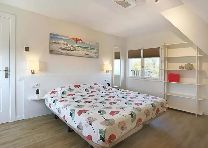 Homestay Villa Estrella - Costa Brava